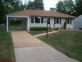 1109 Marchi Dr photo 1