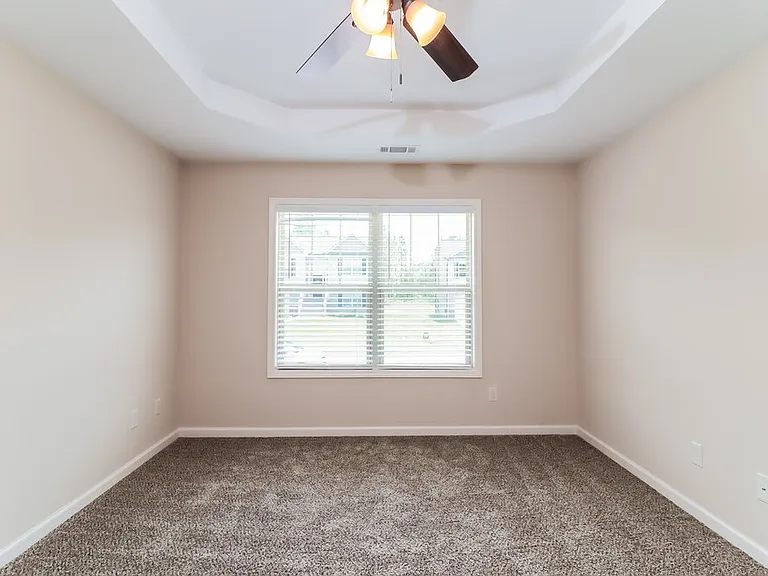 427 Charleston Pl — Photo 13