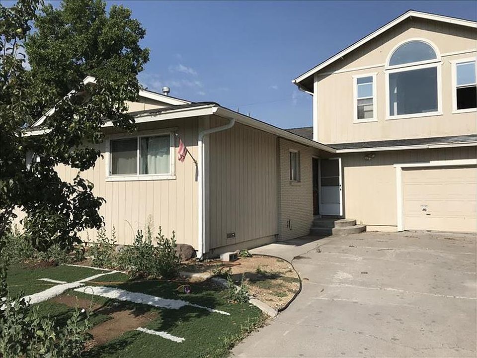 1st image of 3155 Vickie Ln