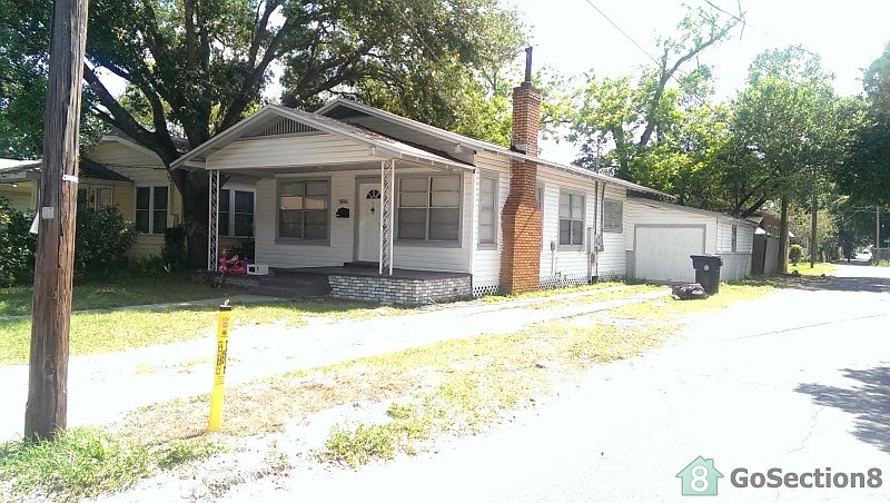 2nd image of 3601 Devon St