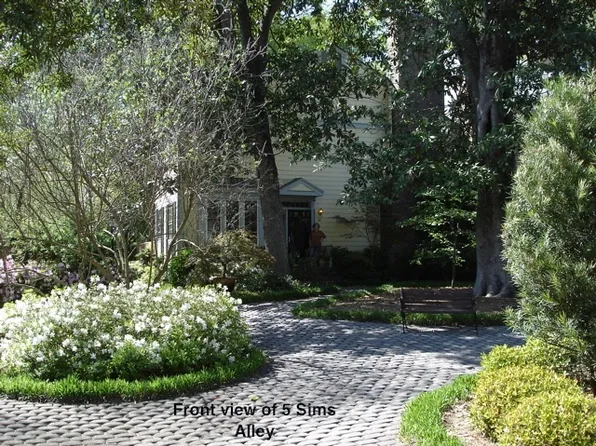 5 Sims Aly, Columbia, SC 29205