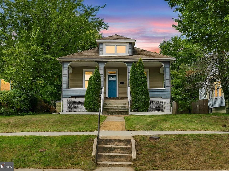 1st image of 3708 Coolidge Ave