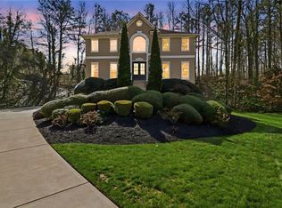 3566 Hawfinch Ct NE, Roswell, GA 30075