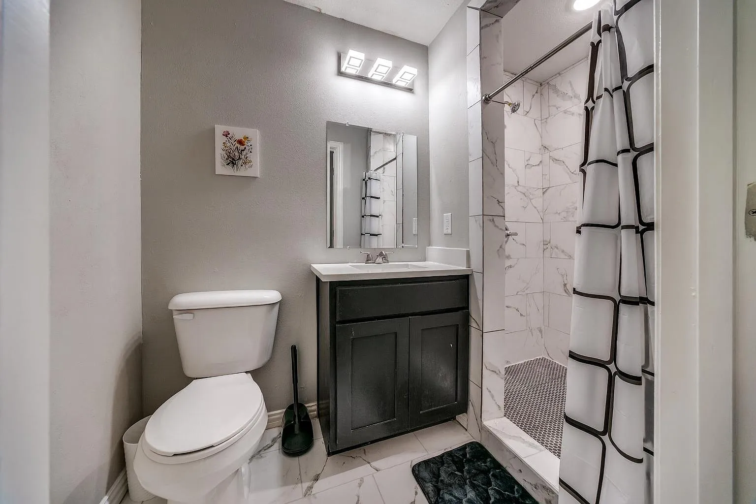 4 bed, 4.0 bath, 2453 sqft, $810 — Photo 3