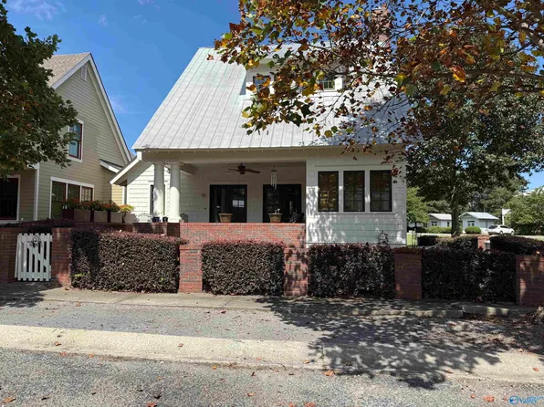 110 Laurel St, Pisgah, AL 35765