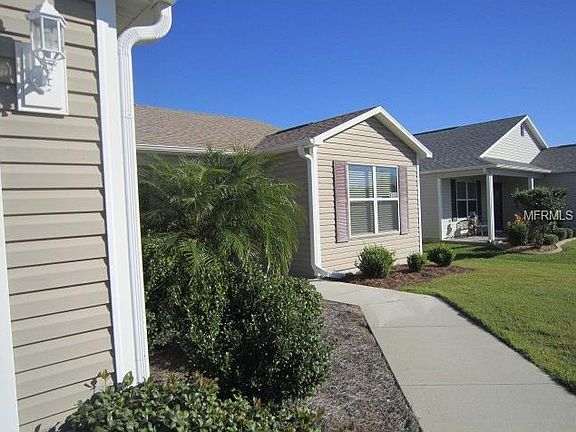 2nd image of 3133 Islawild Way