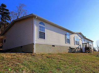 310 Willowridge Dr, Thaxton, VA 24174