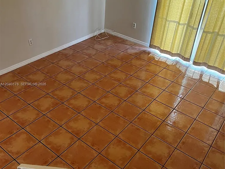 8650 SW 67th Ave #1029 — Photo 7