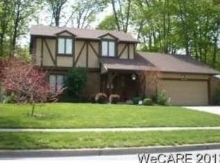 1044 Esther Blvd, Lima, OH 45805