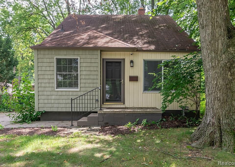 1st image of 1011 W Windemere Ave