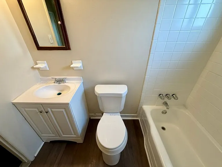 212 Arcola St — Photo 7