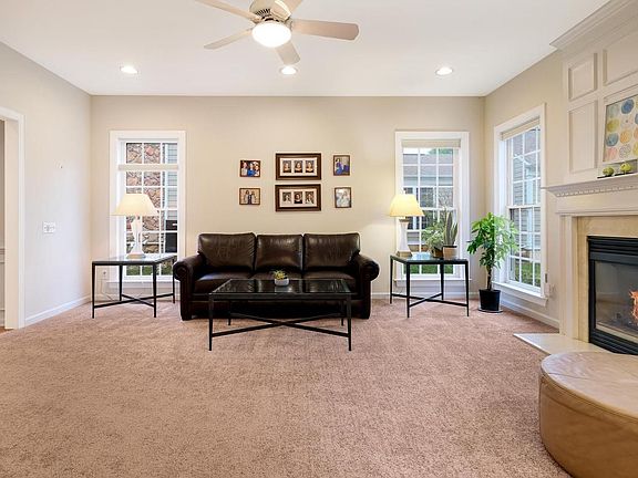 4th image of 3511 Sunset Way
