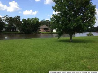 45224 Stonewall Ln, Prairieville, LA 70769