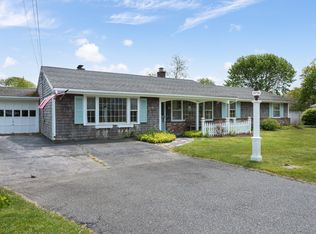 61 Bishops Ter, Chatham, MA 02633