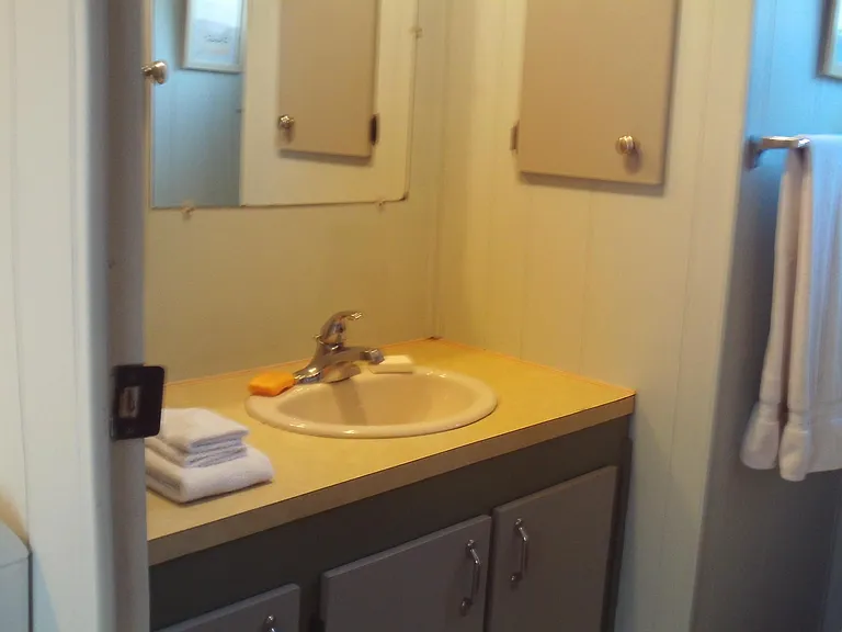 9240 Erma Rd — Photo 12