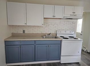 302 Sheridan Dr, New Castle, DE 19720