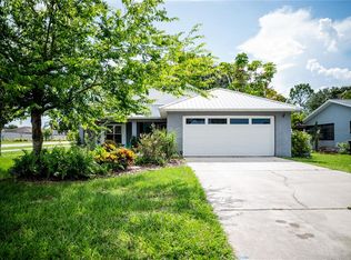 811 W Heron Pl, Winter Haven, FL 33884