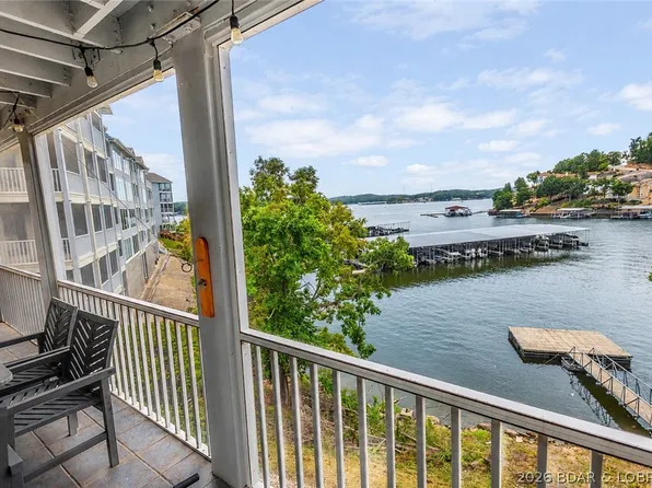 214 Regatta Bay Cir Unit 1A, Lake Ozark, MO 65049