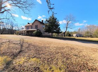 6930 Walnut Cove Rd, Walkertown, NC 27051