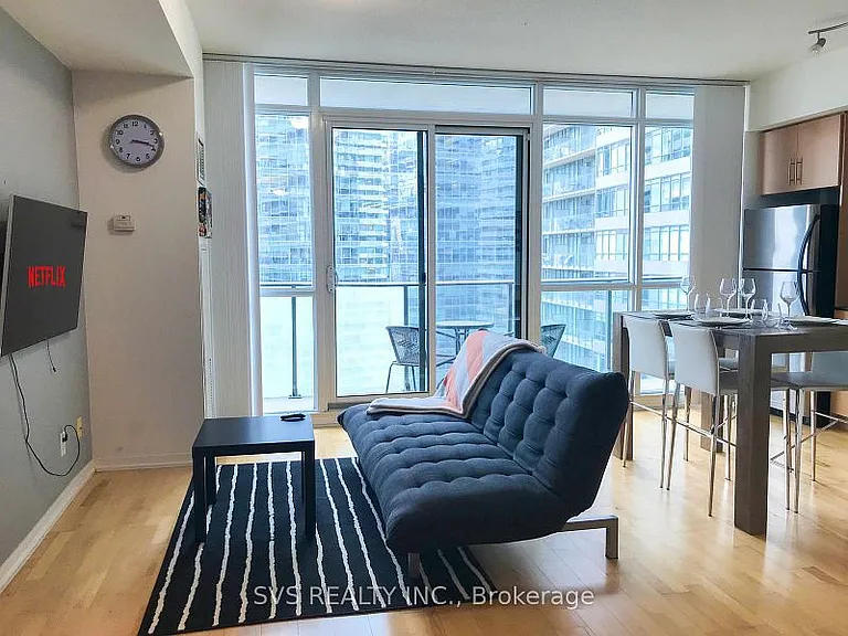 65 Bremner Blvd #2411 — Photo 12