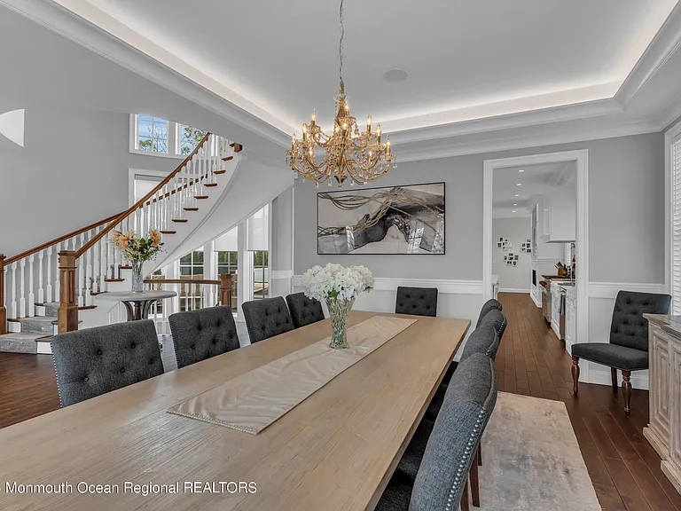 502 Brighton Ave — Photo 10