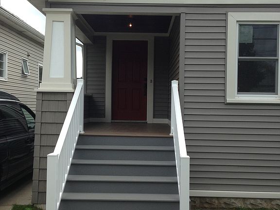 2nd image of 625 Marilla St
