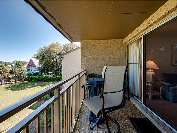 2nd image of 8 Braddock Bluff Dr Unit 1811
