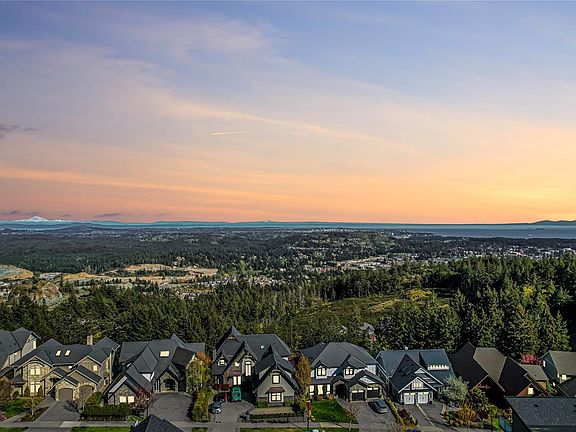 3rd image of 2181 Navigators Rise