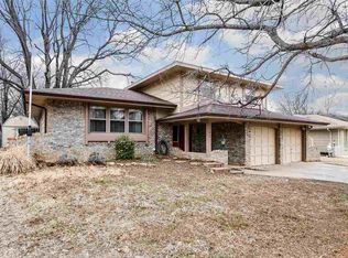1106 E Market St, Derby, KS 67037