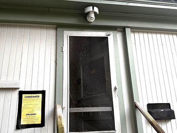 5th image of 430 Park Pl