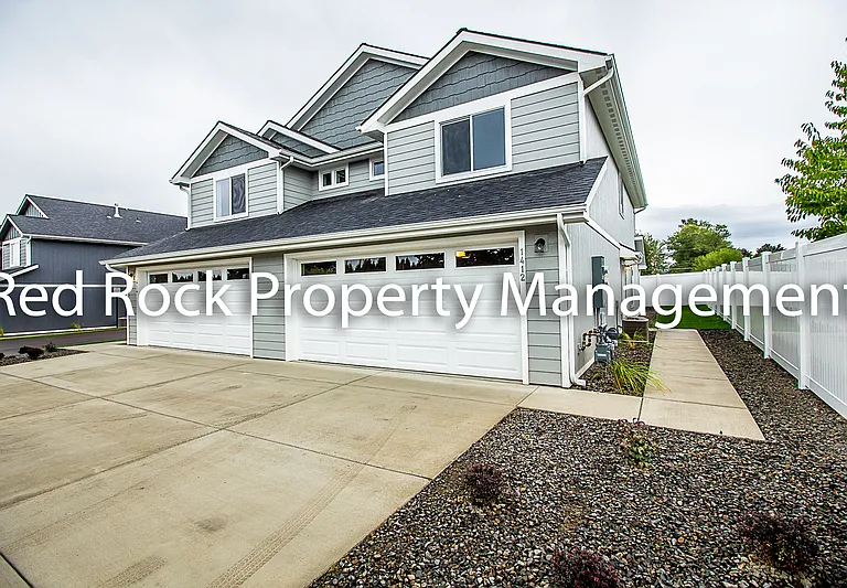 1412 N Michigan Ln #1 — Photo 2