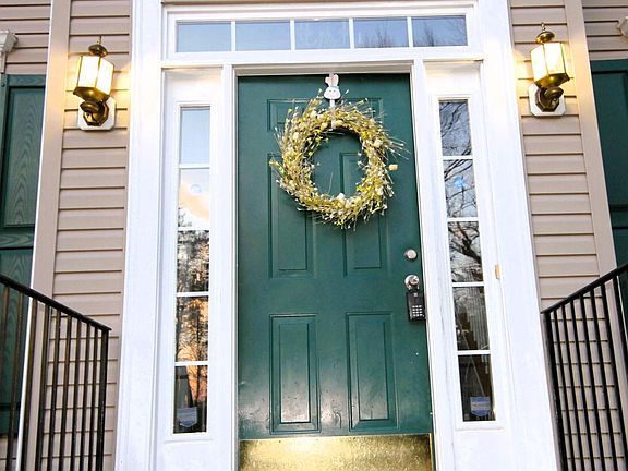 3rd image of 4695 Sands Rd