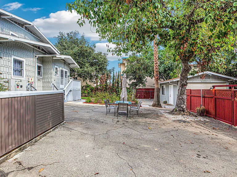 1340 E Washington Blvd — Photo 66