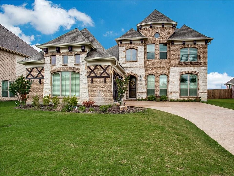 1st image of 4810 Comstock Way