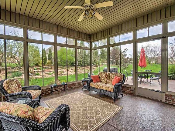 5th image of 2366 Oak Bend Pl