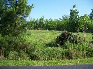 106 South St, Waveland, MS 39576
