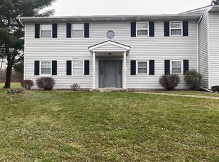 1 Locust Ct, Fishkill, NY 12524