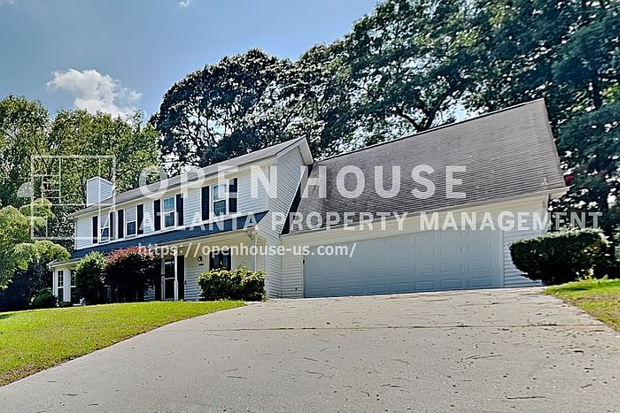 1st image of 2245 Huntington Dr