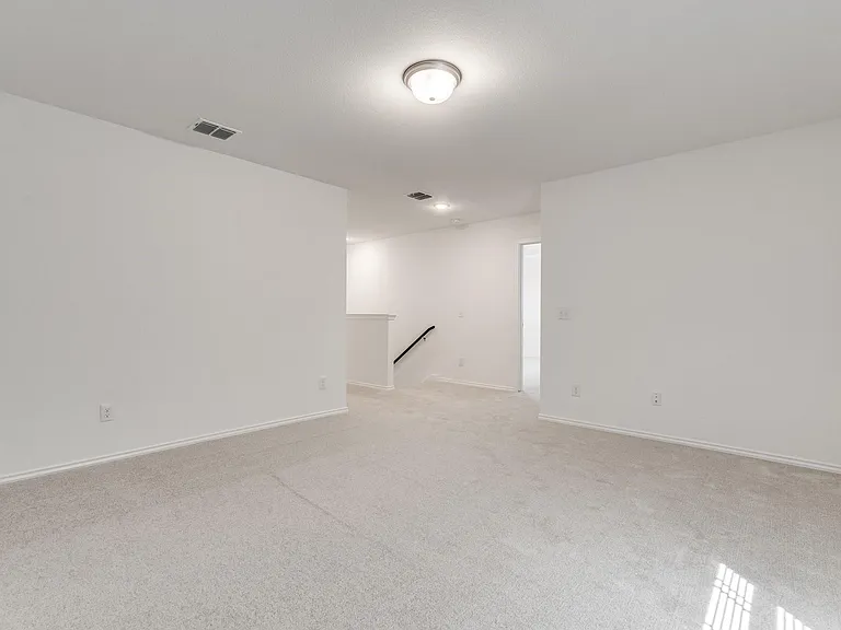 16025 Malaya St — Photo 20