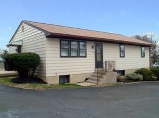 705 W Moreland Rd, Willow Grove, PA 19090