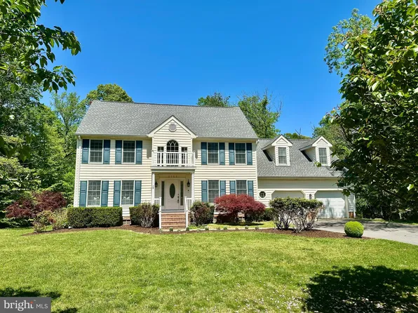 3757 Foxhall Dr, White Plains, MD 20695