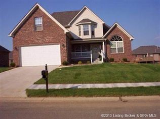 3812 Muirfield Dr, New Albany, IN 47150