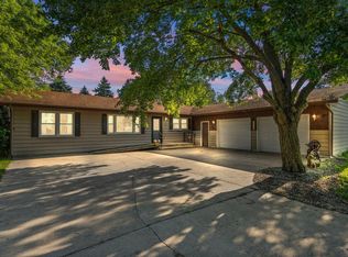 138 E Trett St, Wheatfield, IN