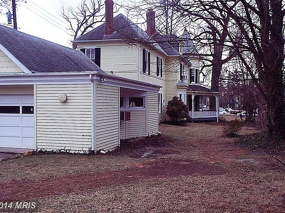 3rd image of 201 W Montgomery Ave