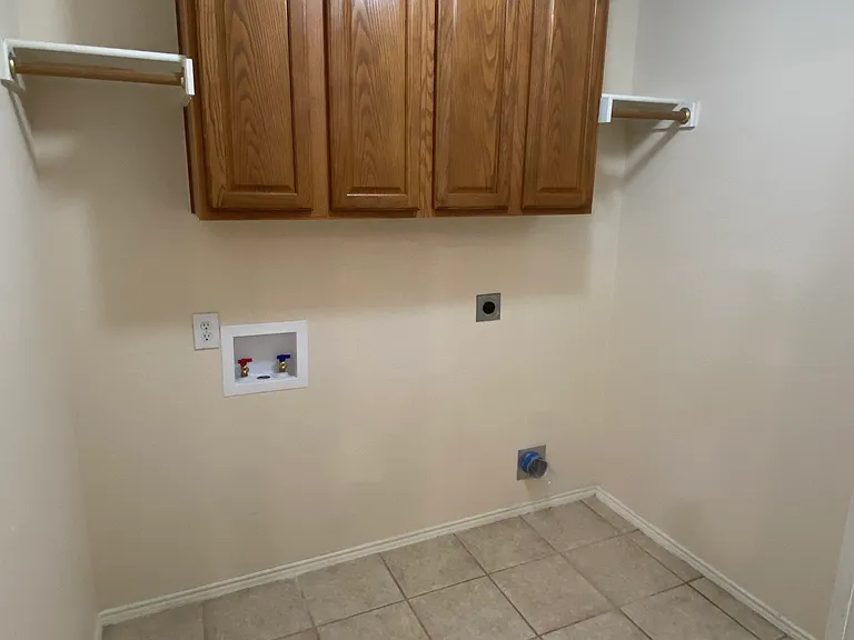 112 Cherrytree Trl — Photo 12