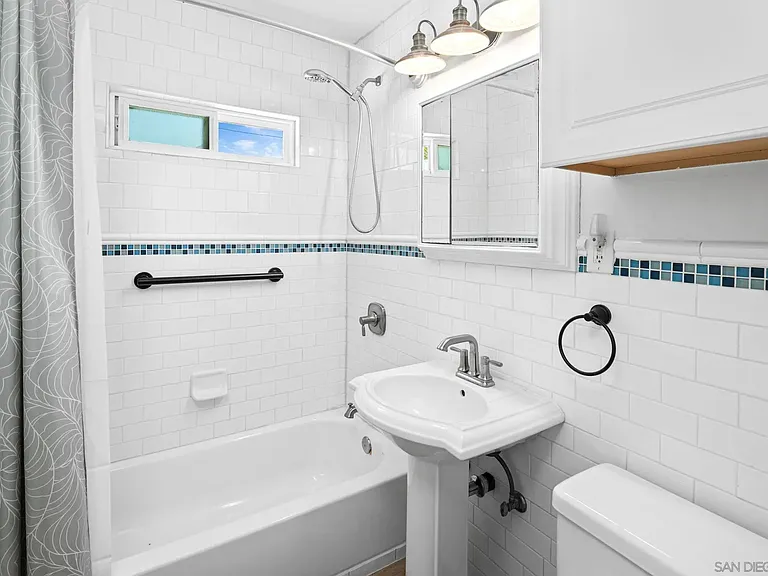 620 Minot Ave — Photo 25