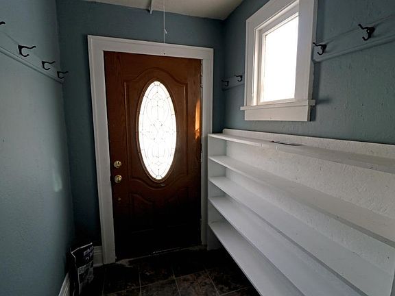 3rd image of 1126 6th St E