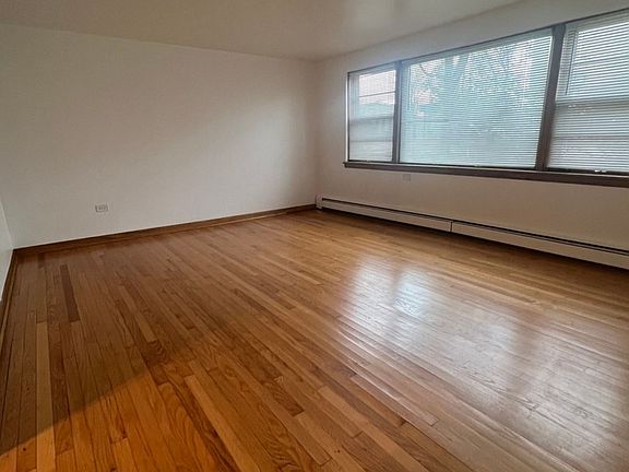 2nd image of 5600 W Berenice Ave #G