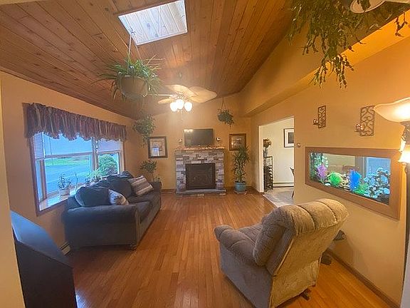3rd image of 23 Mill Ln