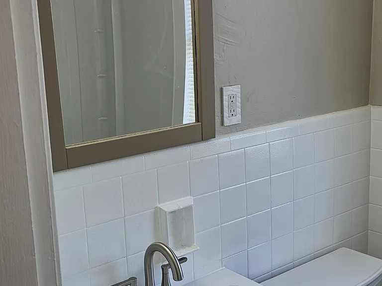 New Bathroom finishes